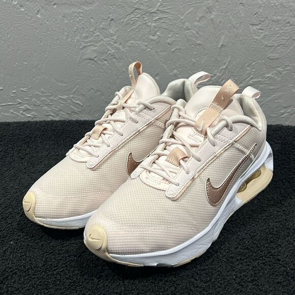 🔥🔥 NIKE Air Max Intrlk Lite Running Shoes Women Sz 9 - Light Pink/Peach - EUC - Picture 4 of 11